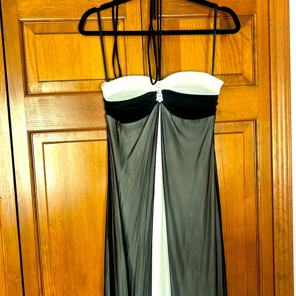 Long black and white maxi dress size 13